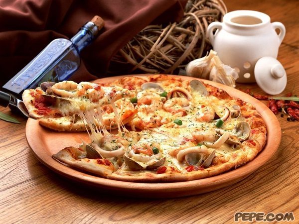 Would you like to have dinner together?